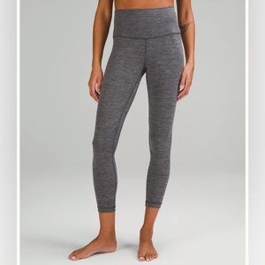 Lululemon Align High Rise Leggings 28” Gray size 6